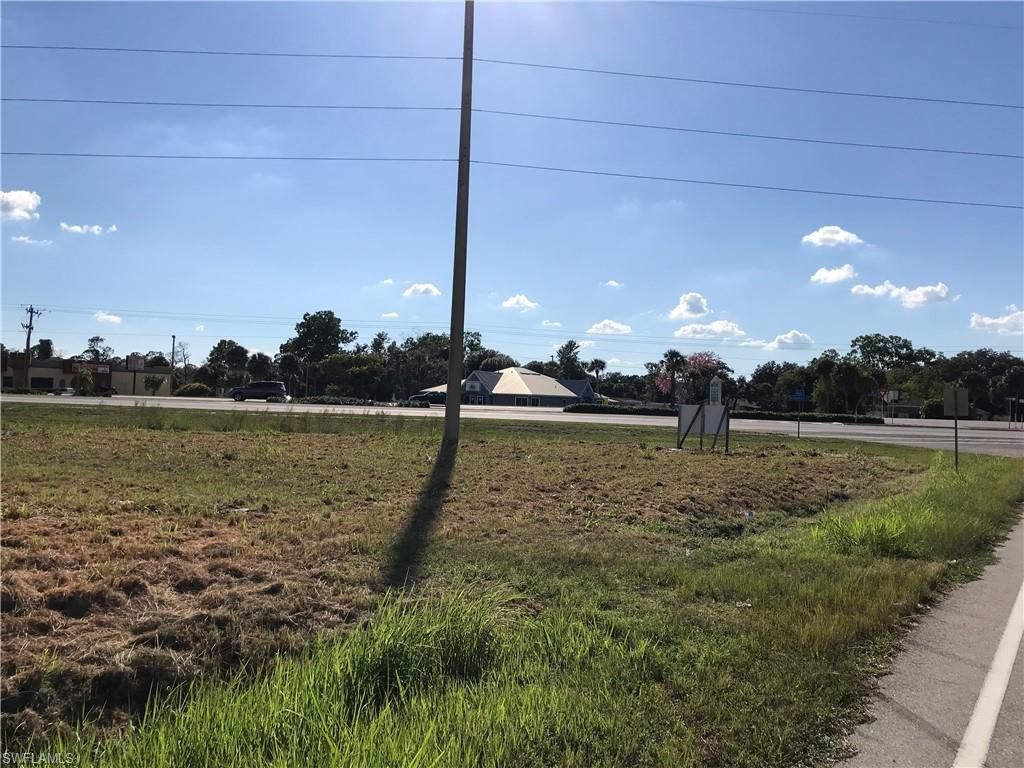 14710 N Cleveland Ave, North Fort Myers, FL 33903 Photo