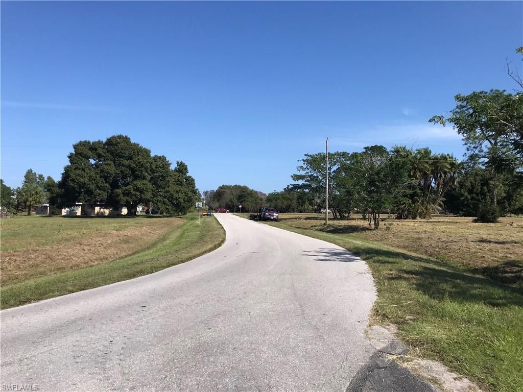 14710 N Cleveland Ave, North Fort Myers, FL 33903 Photo