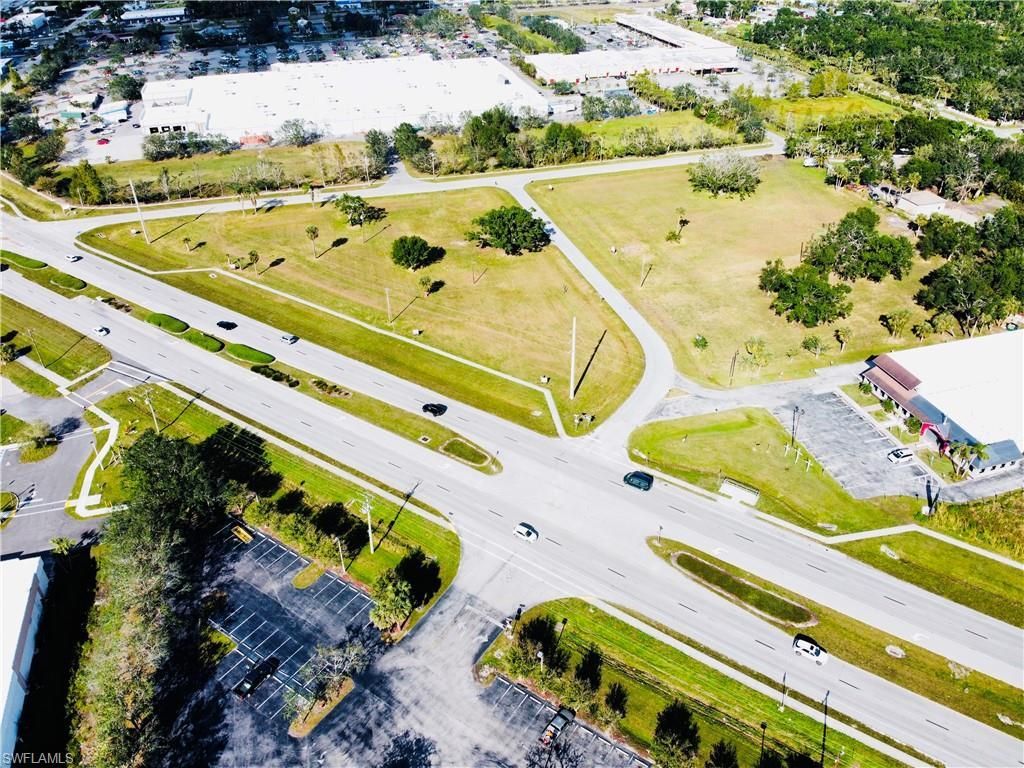 14710 N Cleveland Ave, North Fort Myers, FL 33903 Photo