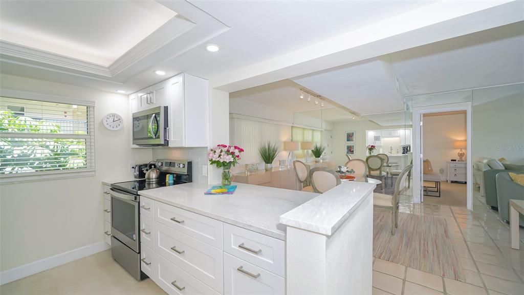 3240 Gulf Of Mexico Drive, Unit B303, Longboat Key, FL 34228 Photo