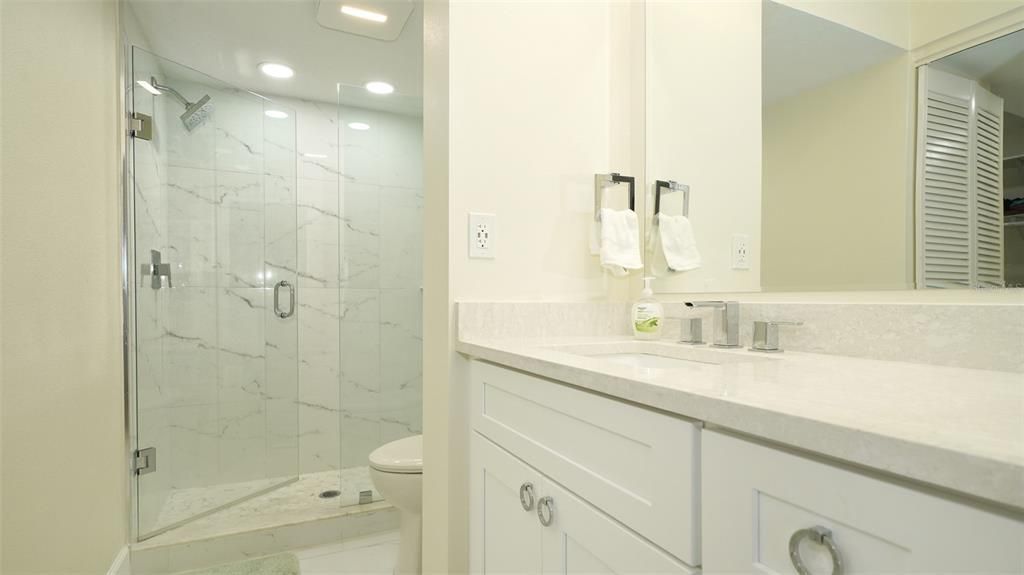 3240 Gulf Of Mexico Drive, Unit B303, Longboat Key, FL 34228 Photo