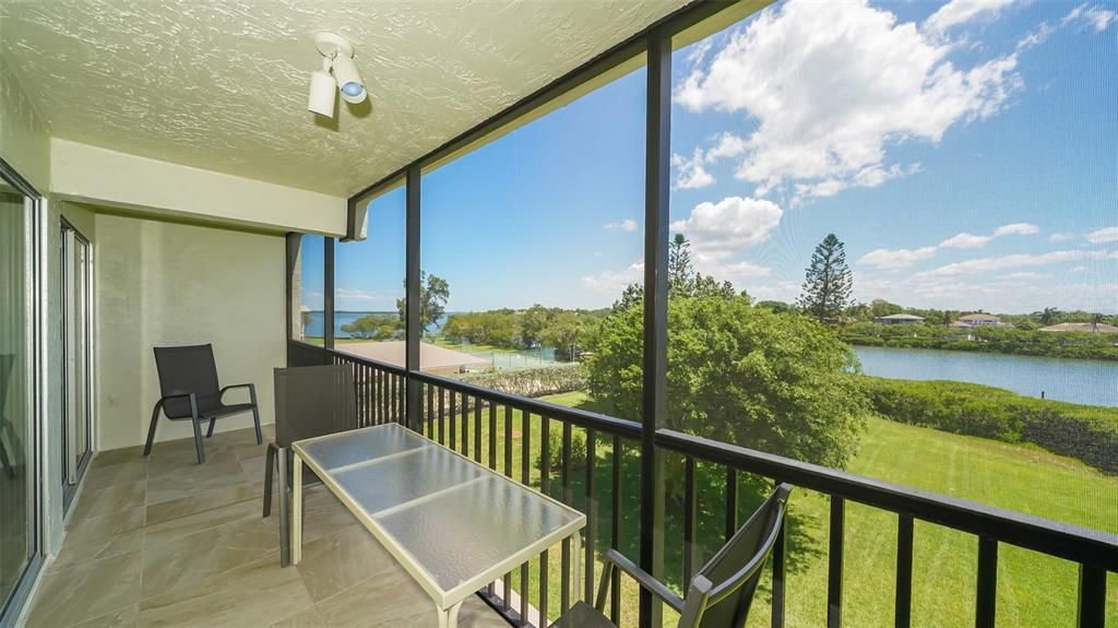 3240 Gulf Of Mexico Drive, Unit B303, Longboat Key, FL 34228 Photo