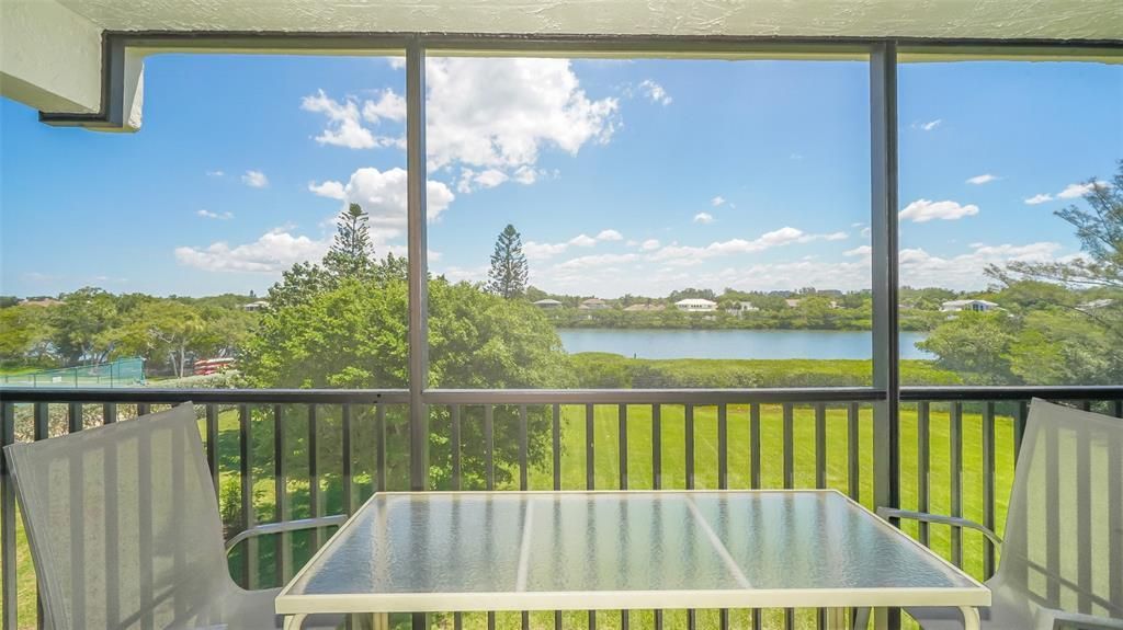 3240 Gulf Of Mexico Drive, Unit B303, Longboat Key, FL 34228 Photo