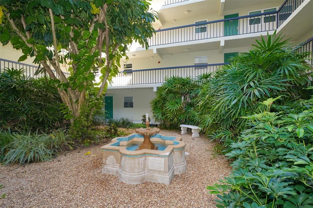 3240 Gulf Of Mexico Drive, Unit B303, Longboat Key, FL 34228 Photo