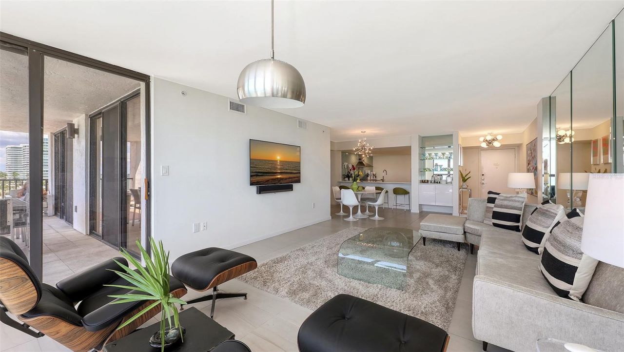 11 Sunset Drive, Unit 501, Sarasota, FL 34236 Photo