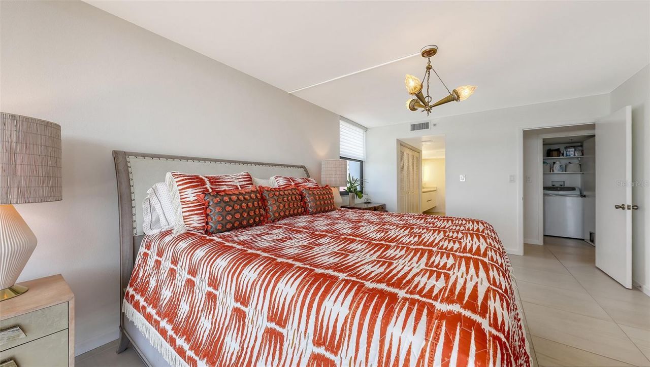 11 Sunset Drive, Unit 501, Sarasota, FL 34236 Photo