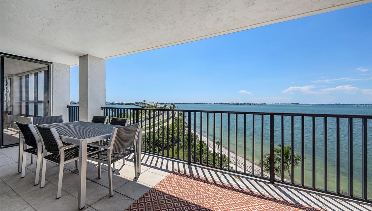 11 Sunset Drive, Unit 501, Sarasota, FL 34236 Photo