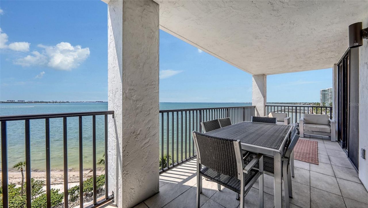 11 Sunset Drive, Unit 501, Sarasota, FL 34236 Photo