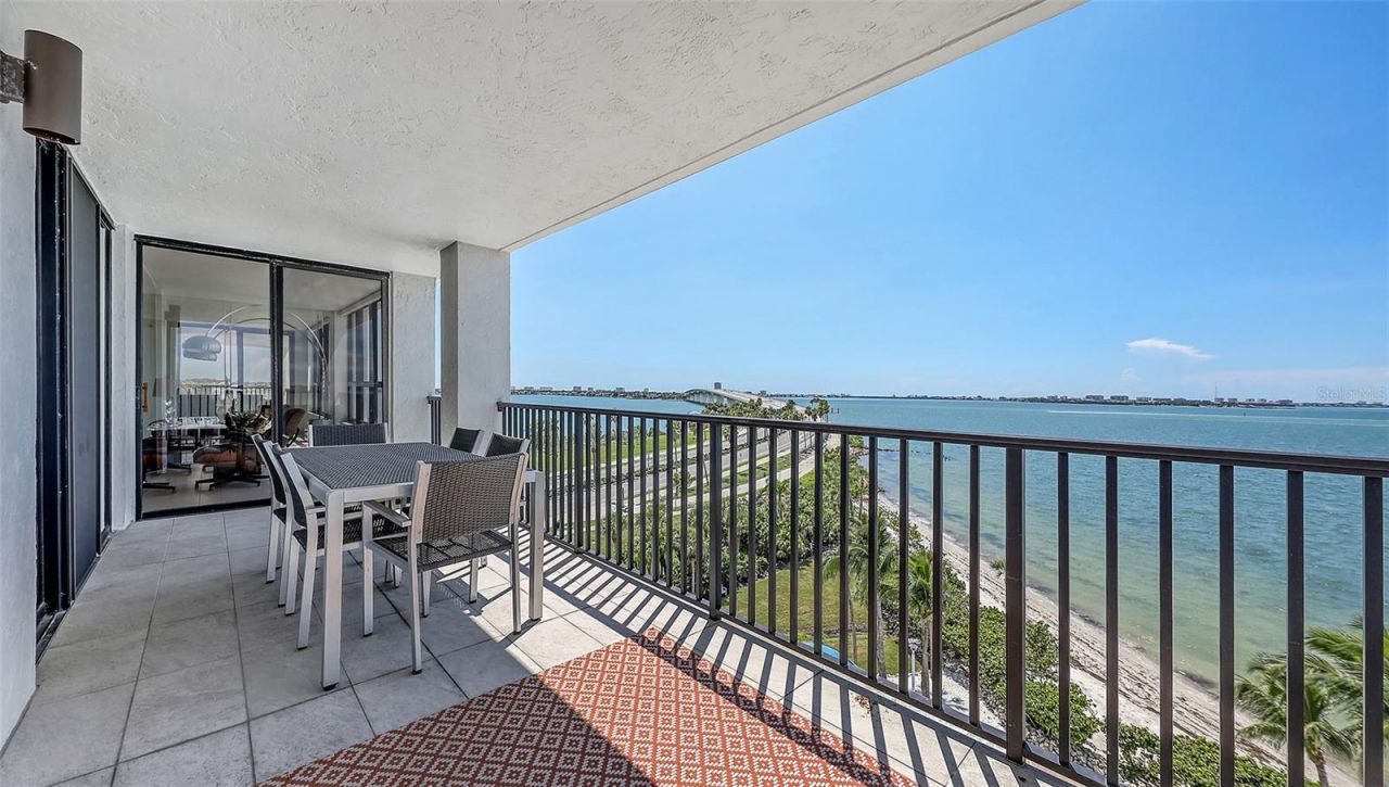 11 Sunset Drive, Unit 501, Sarasota, FL 34236 Photo