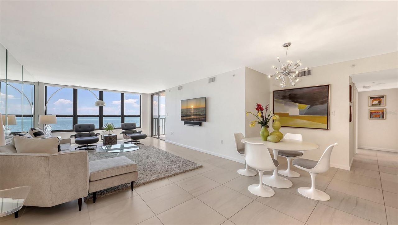 11 Sunset Drive, Unit 501, Sarasota, FL 34236 Photo