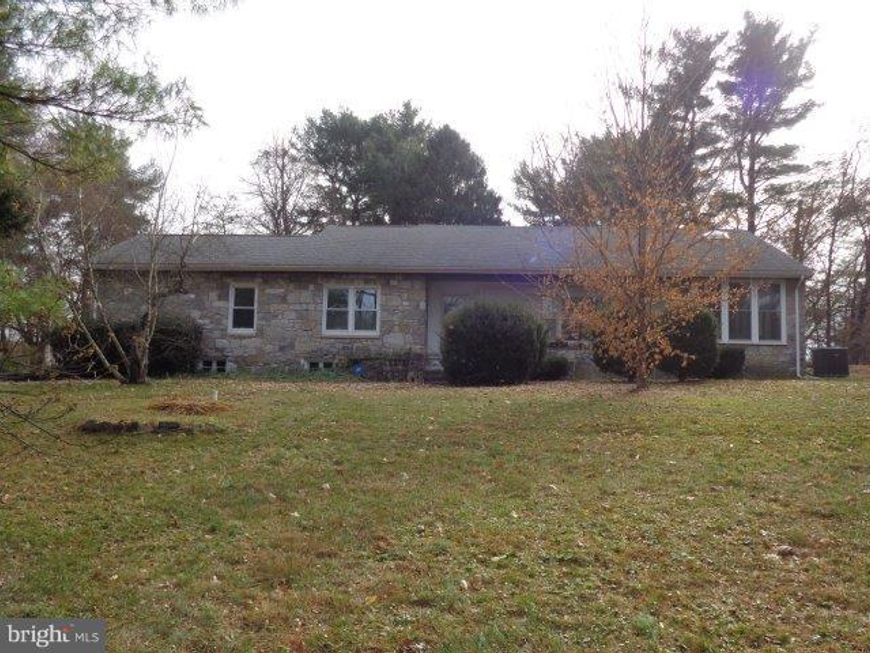 890 Walnut Bottom Road, Carlisle, PA 17013 Main Photo
