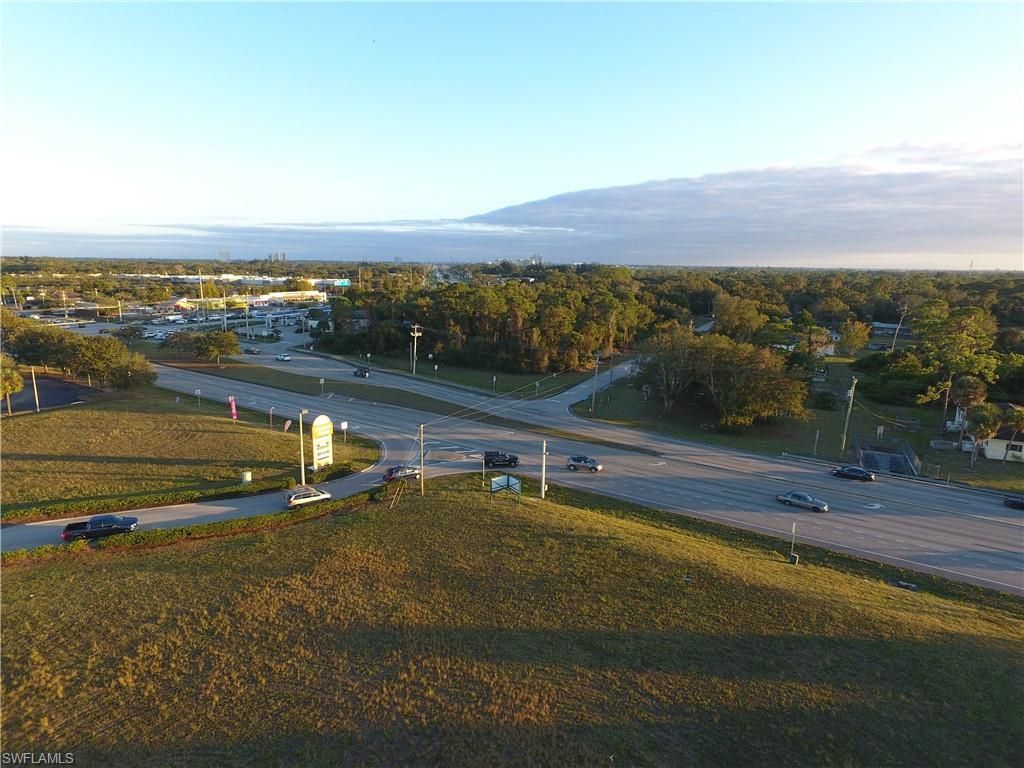 90/92 Herron Rd, North Fort Myers, FL 33903 Photo