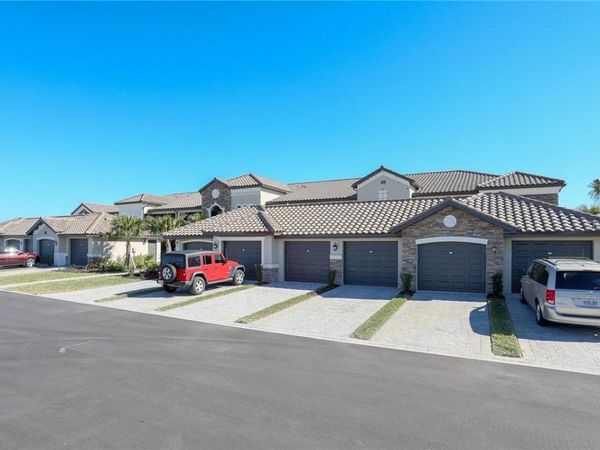 5558 PALMER CIRCLE, Unit 106, BRADENTON, FL 34211