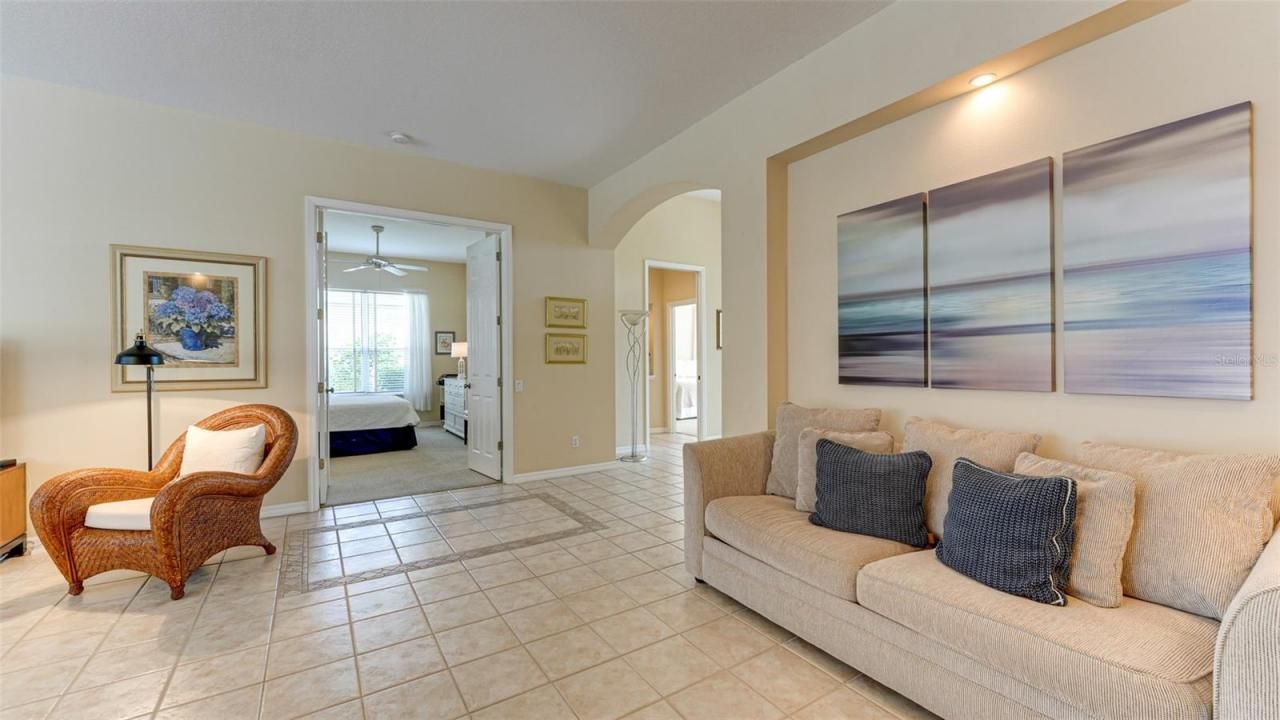 6920 Lennox Place, University Park, FL 34201 Photo