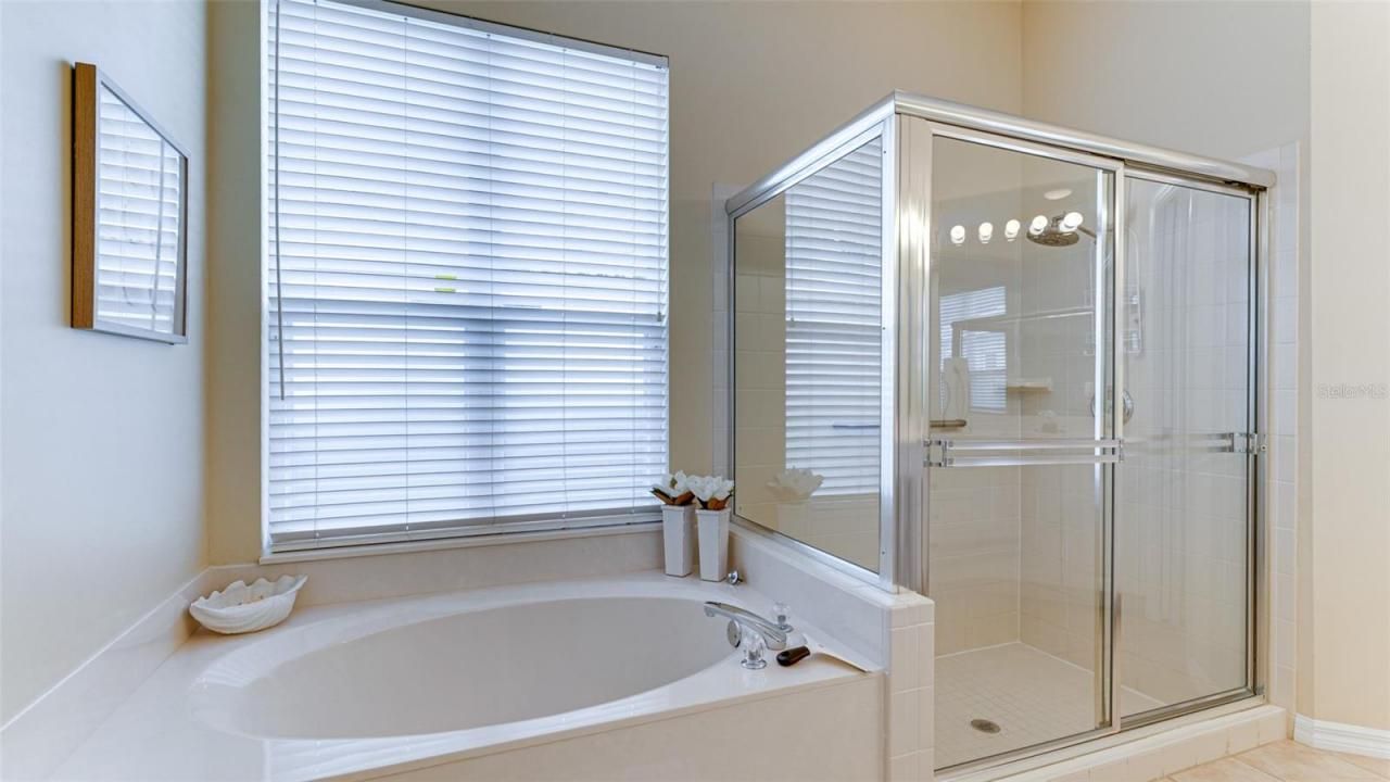 6920 Lennox Place, University Park, FL 34201 Photo