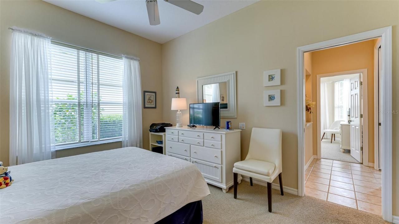 6920 Lennox Place, University Park, FL 34201 Photo