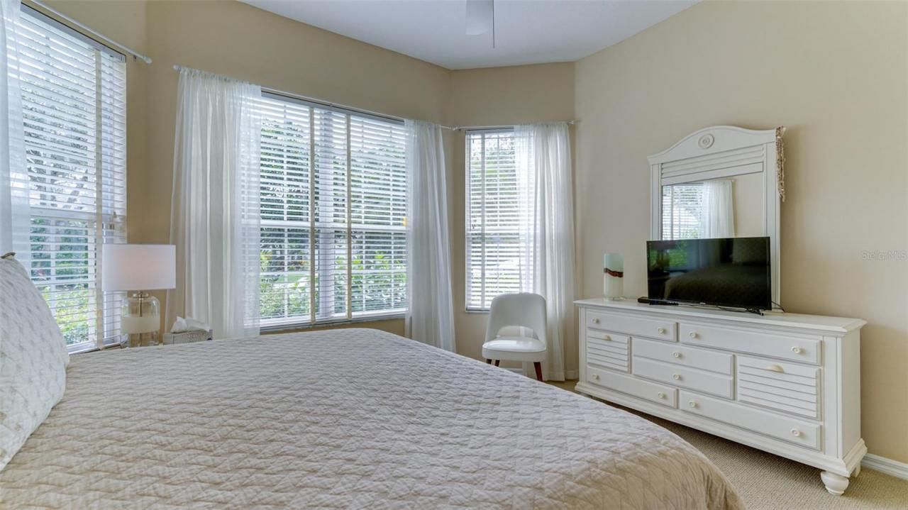 6920 Lennox Place, University Park, FL 34201 Photo