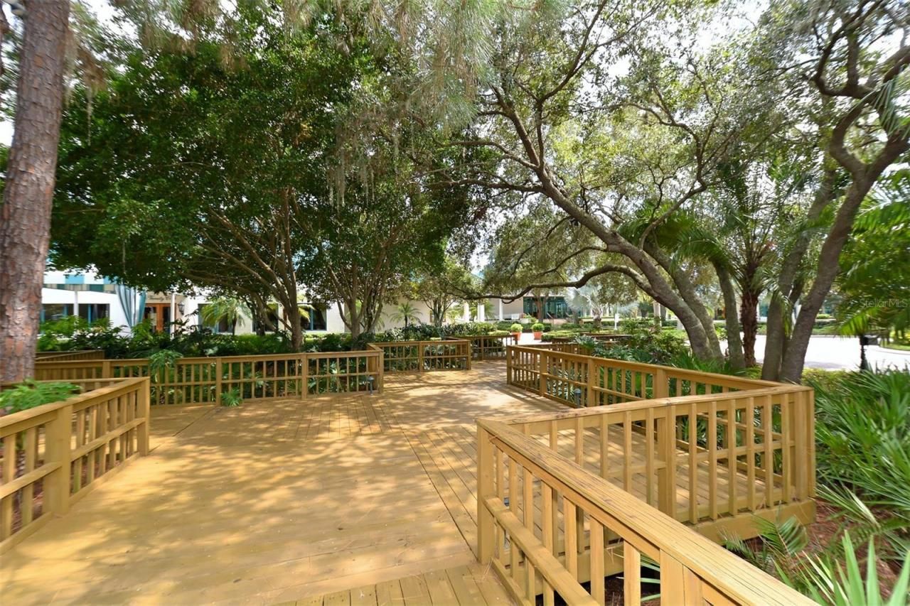 6920 Lennox Place, University Park, FL 34201 Photo