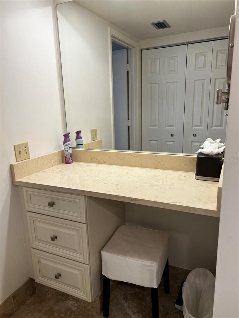 1102 Ben Franklin Drive, Unit 514, Sarasota, FL 34236 Photo