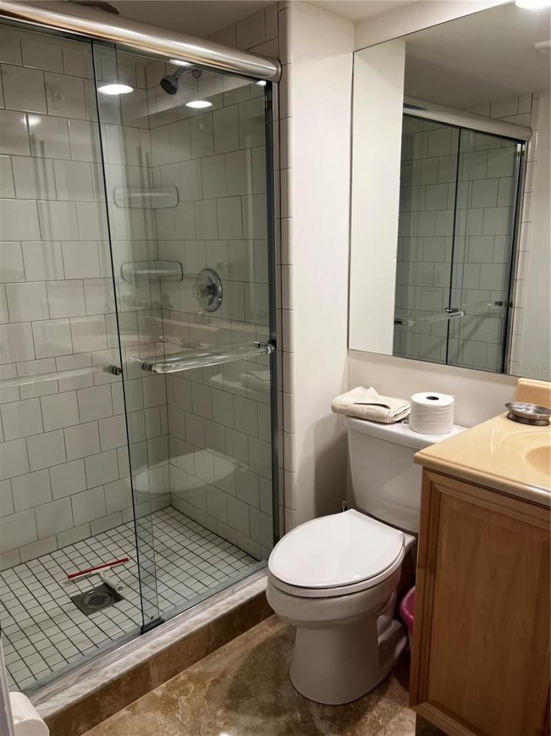 1102 Ben Franklin Drive, Unit 514, Sarasota, FL 34236 Photo