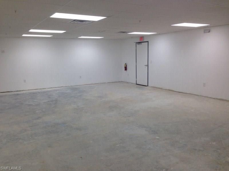 2401 1st St, Unit 104, Fort Myers, FL 33901 Photo