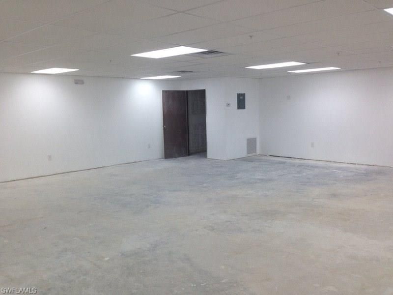 2401 1st St, Unit 104, Fort Myers, FL 33901 Photo