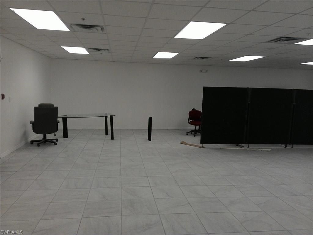 2401 1st St, Unit 105, Fort Myers, FL 33901 Photo