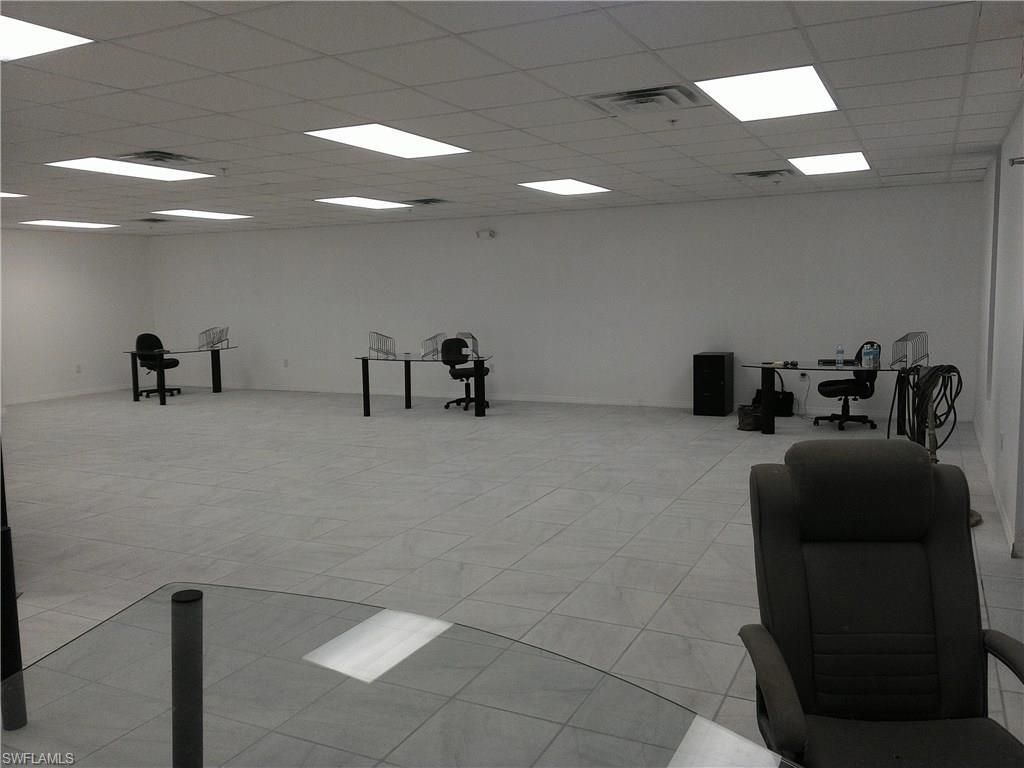 2401 1st St, Unit 105, Fort Myers, FL 33901 Photo