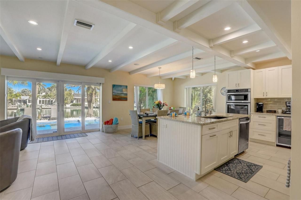 39 S Polk Drive, Sarasota, FL 34236 Photo