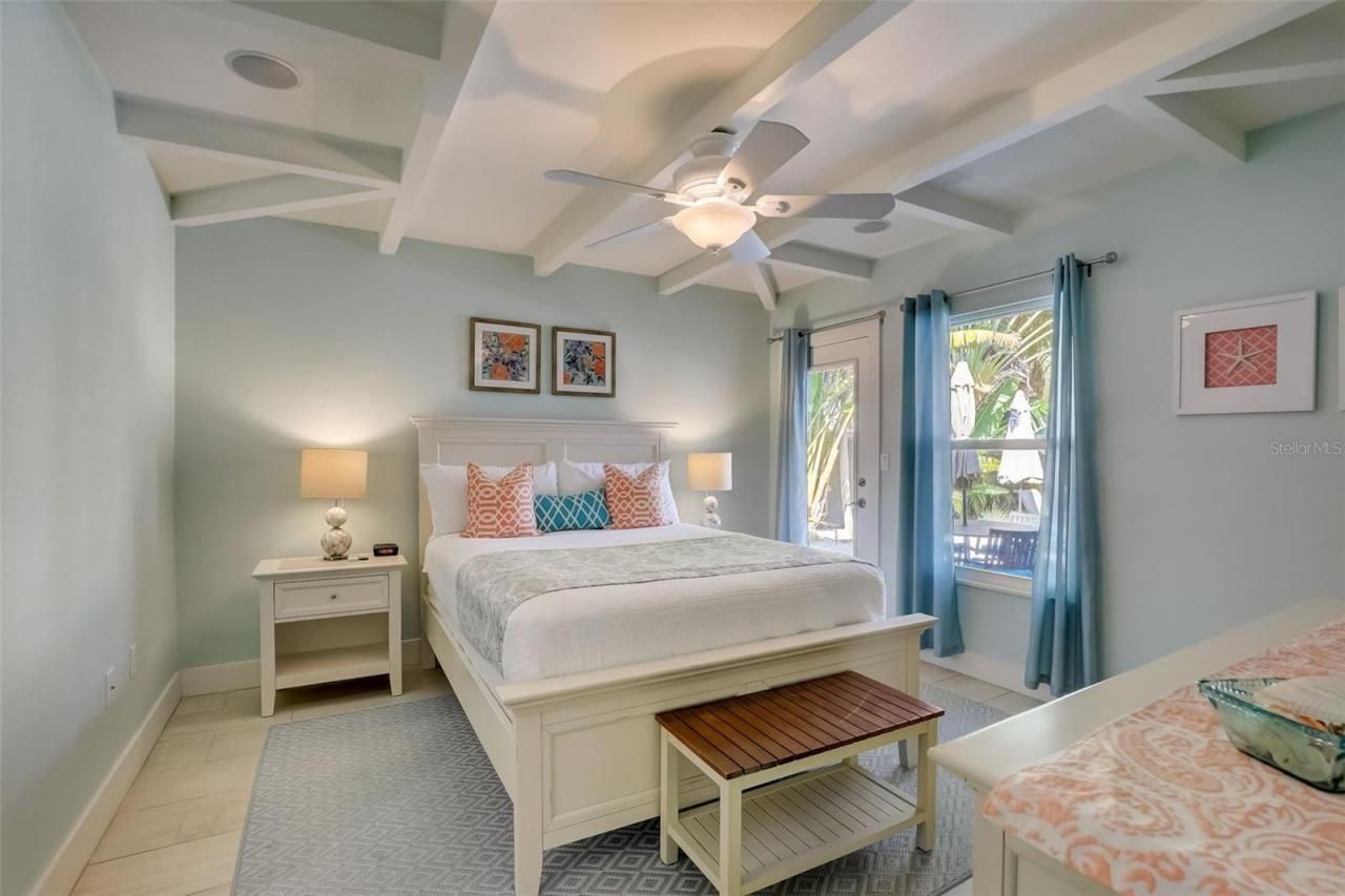 39 S Polk Drive, Sarasota, FL 34236 Photo