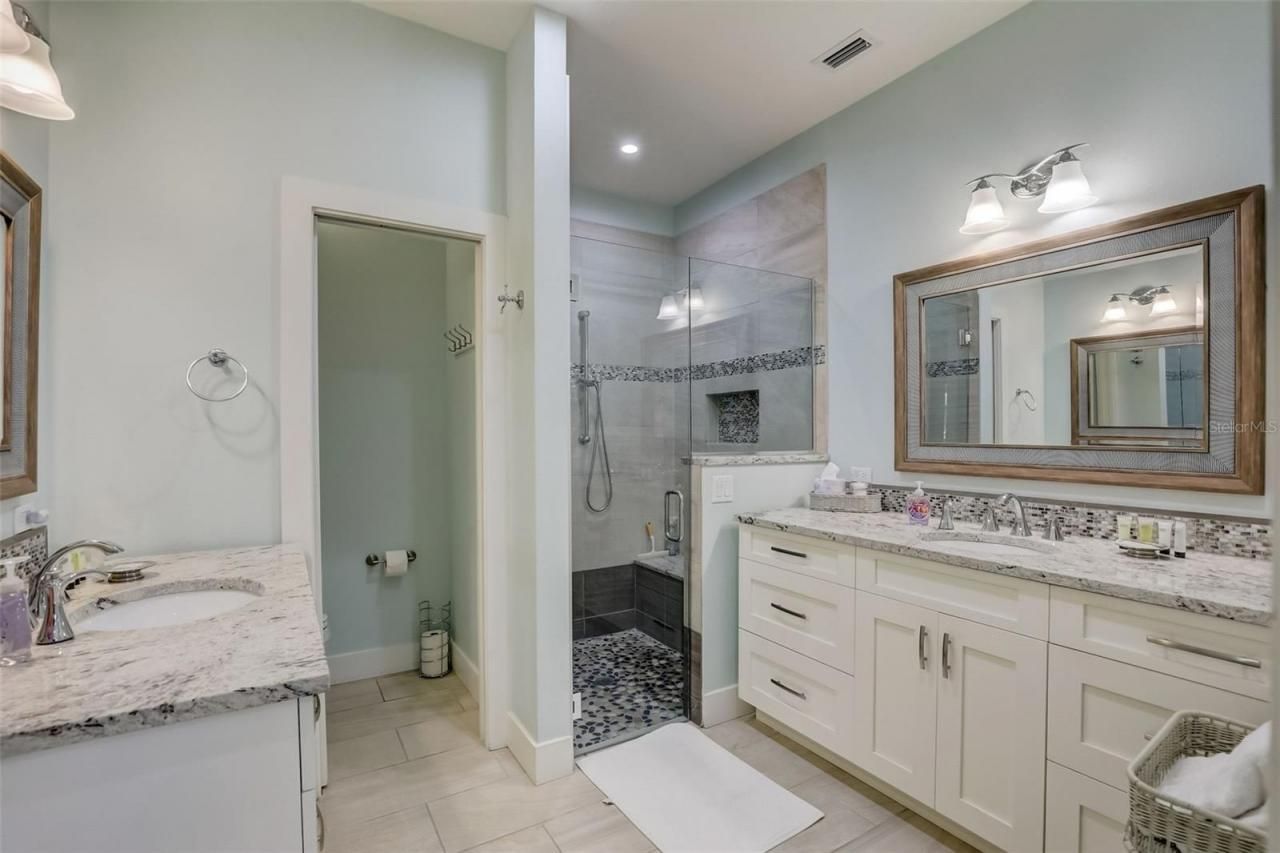 39 S Polk Drive, Sarasota, FL 34236 Photo