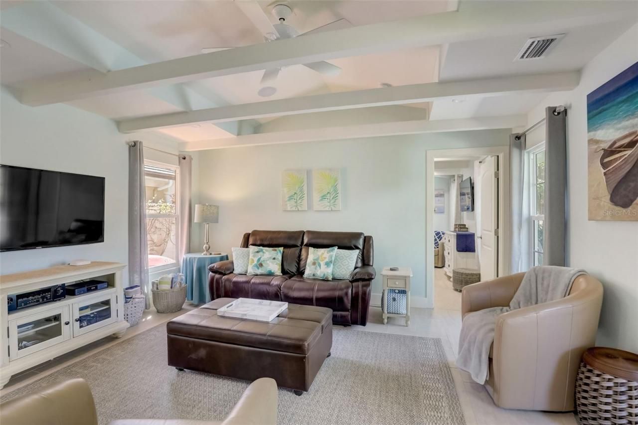 39 S Polk Drive, Sarasota, FL 34236 Photo