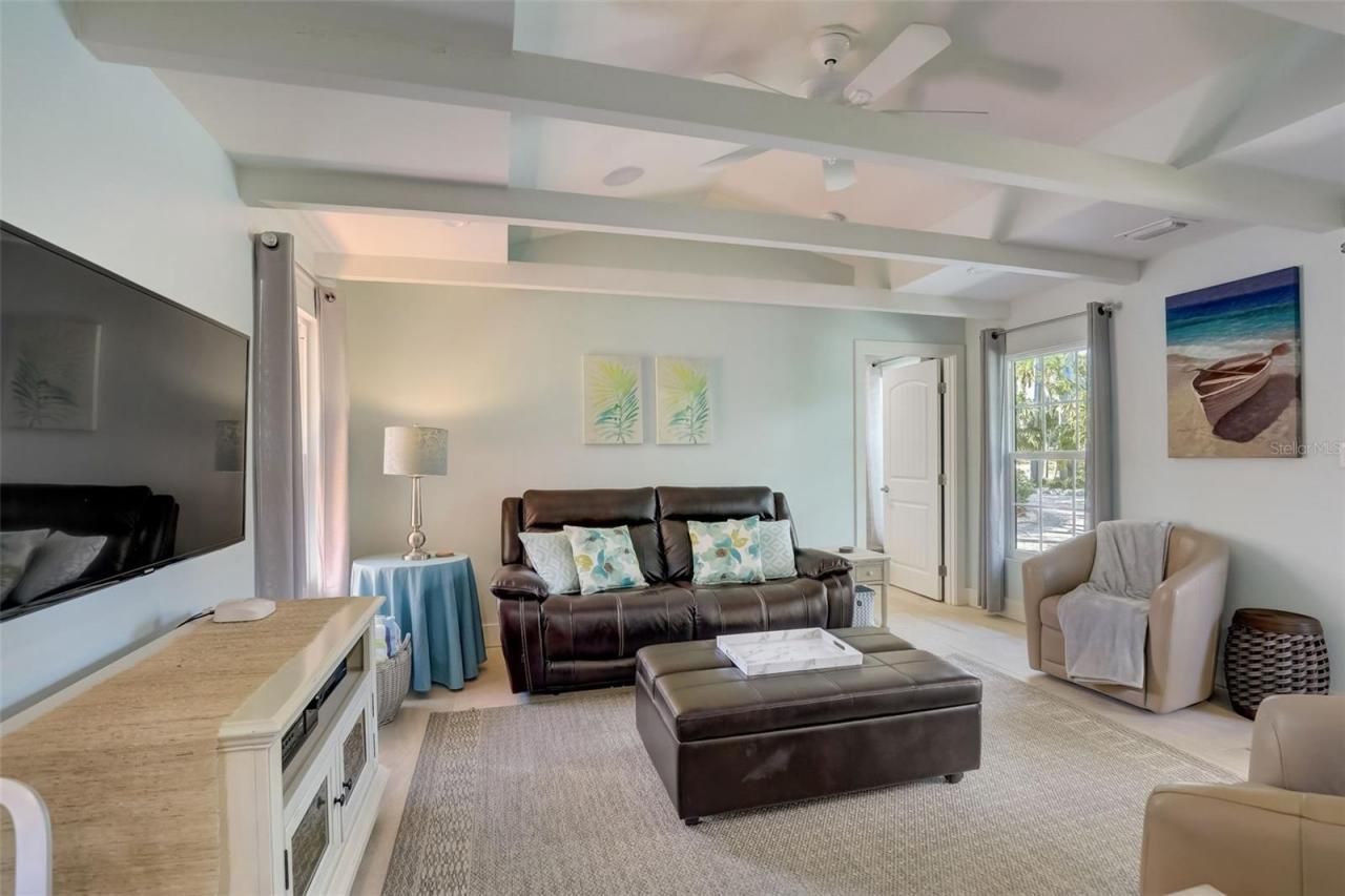 39 S Polk Drive, Sarasota, FL 34236 Photo