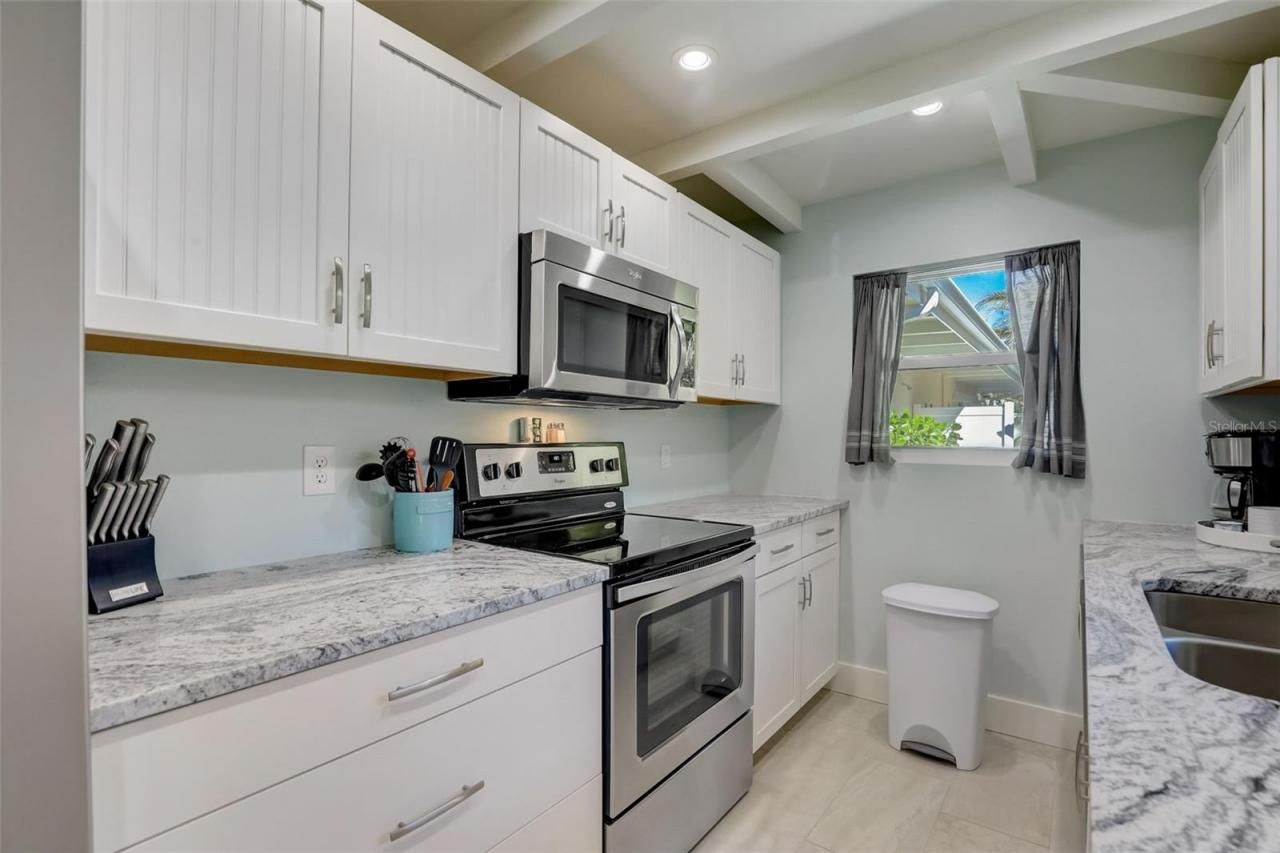 39 S Polk Drive, Sarasota, FL 34236 Photo