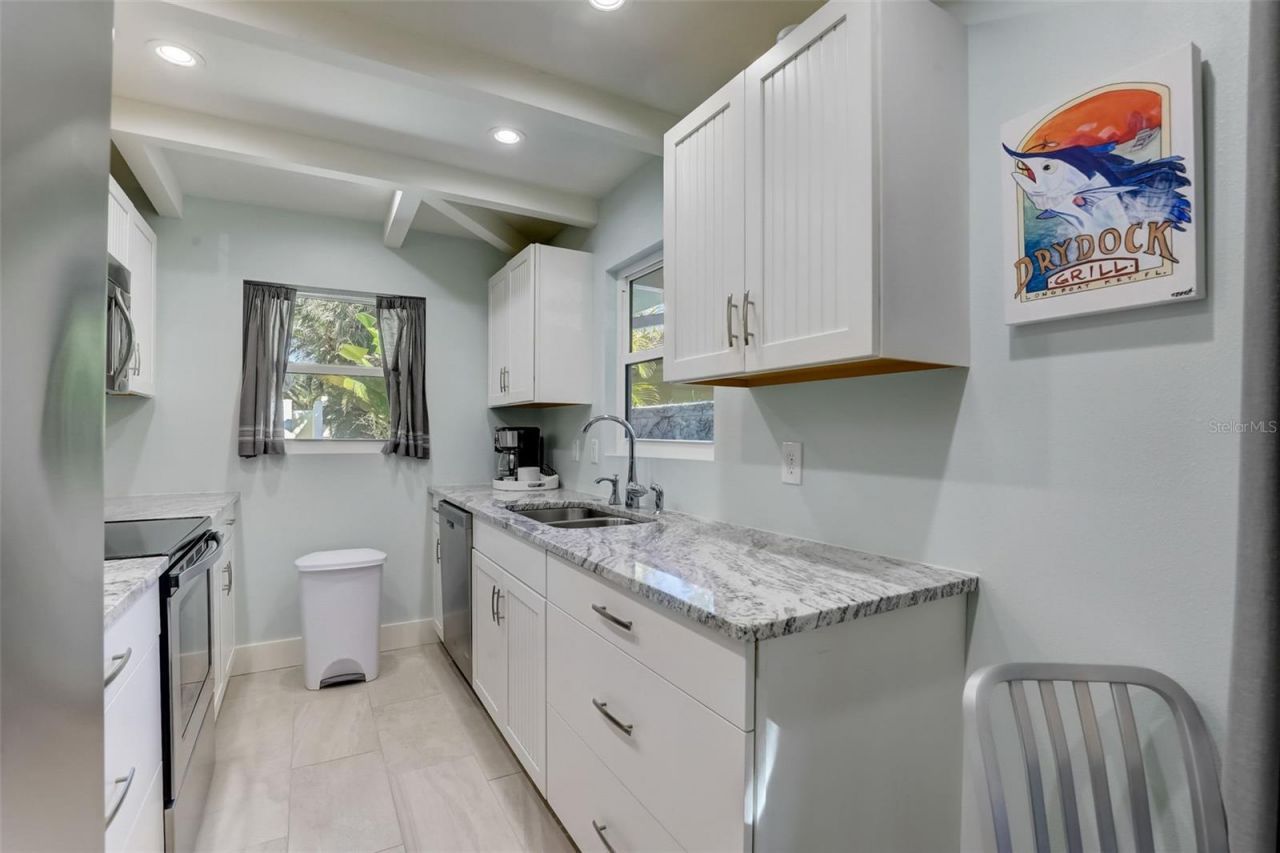 39 S Polk Drive, Sarasota, FL 34236 Photo