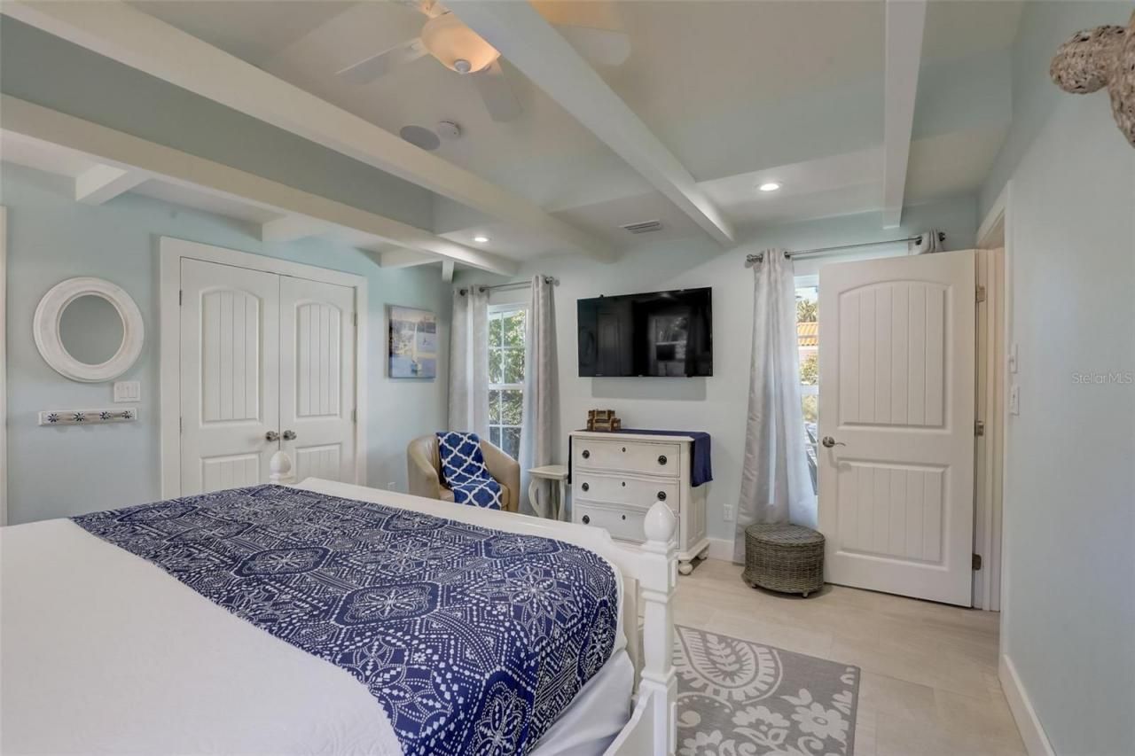 39 S Polk Drive, Sarasota, FL 34236 Photo