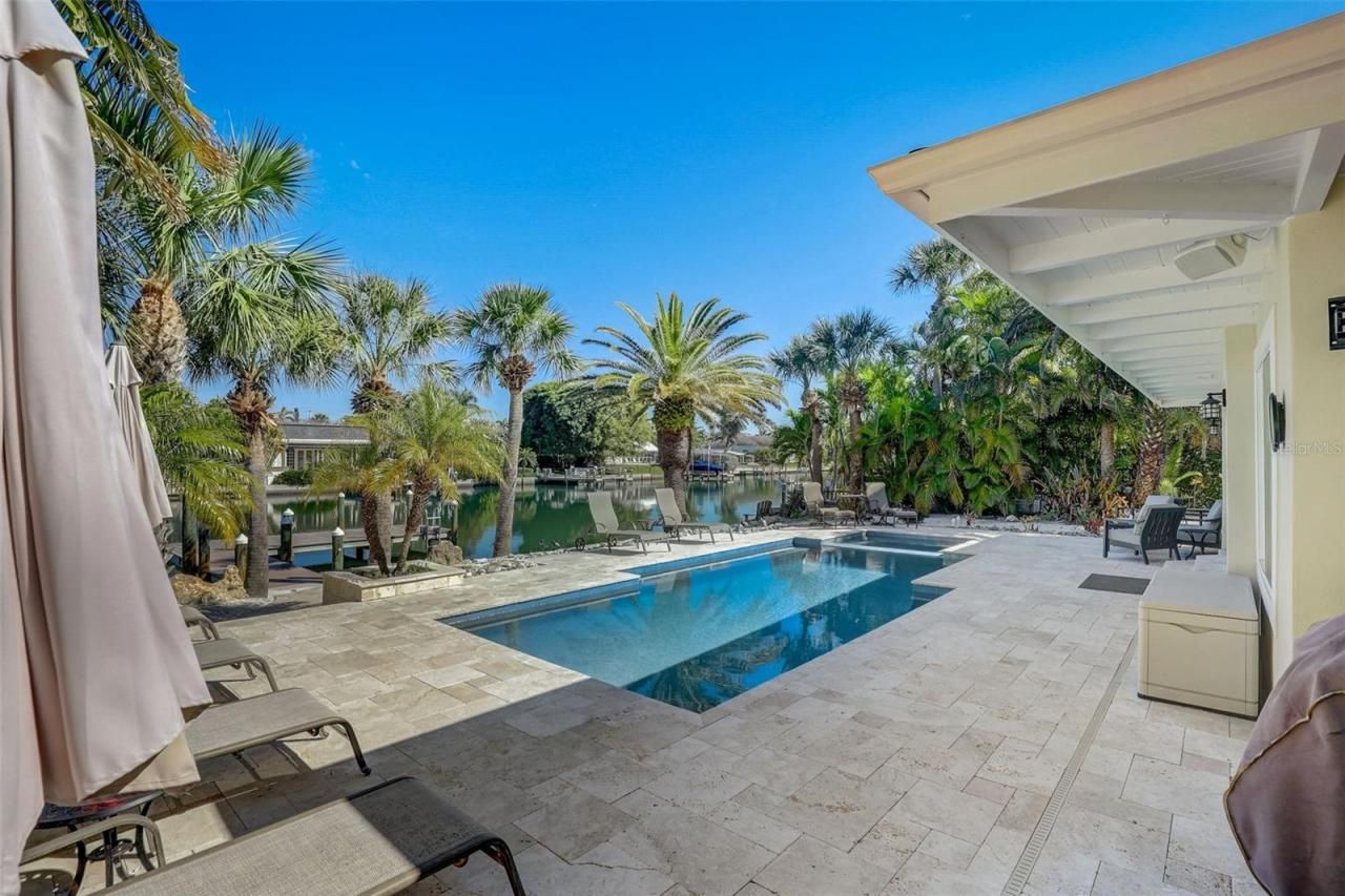 39 S Polk Drive, Sarasota, FL 34236 Photo