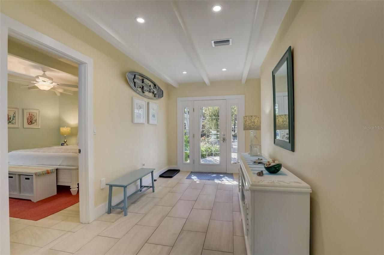 39 S Polk Drive, Sarasota, FL 34236 Photo