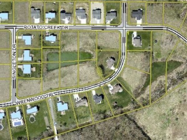 407 Potato Creek Drive, North Liberty, IN 46554