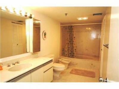 5280 NW 2nd Avenue, Unit 413, Boca Raton, FL 33487 Photo