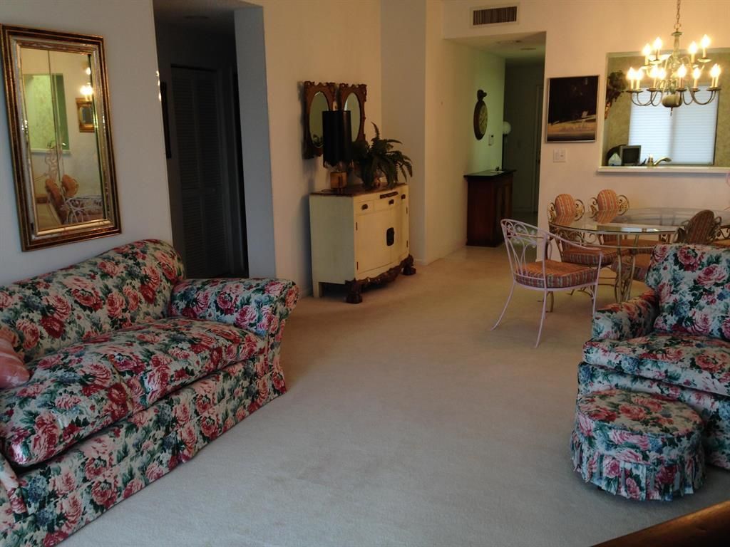 6193 Pointe Regal Circle, Unit 404, Delray Beach, FL 33484 Photo