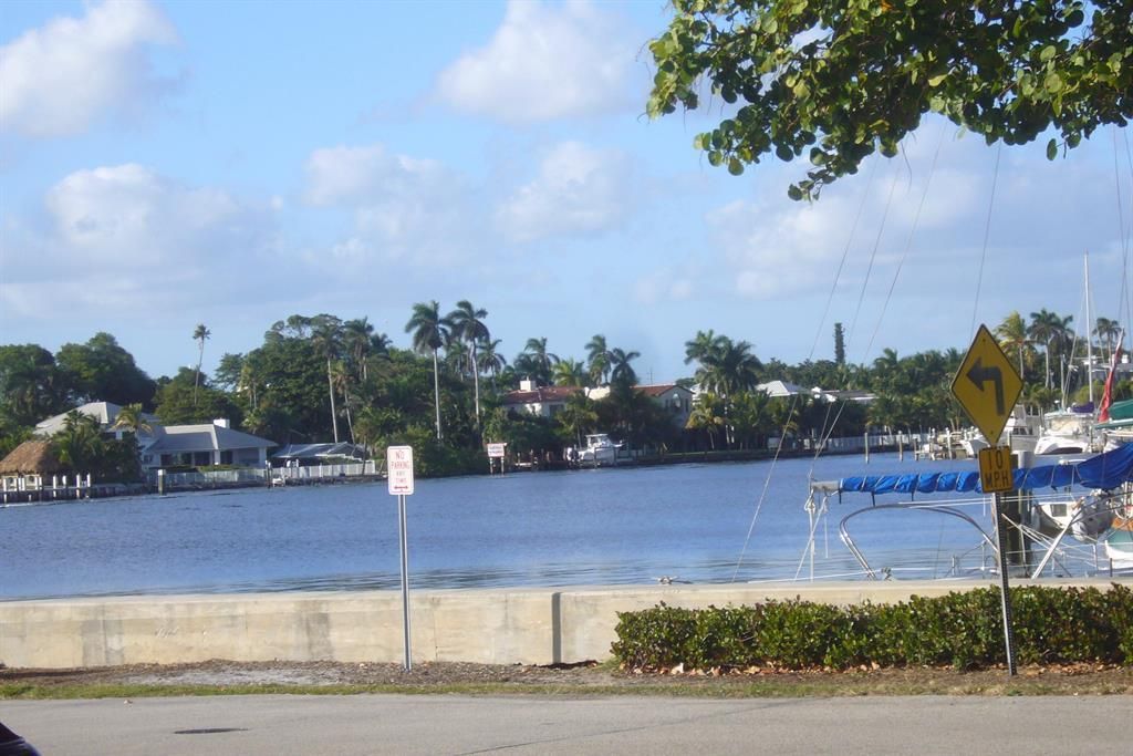 990 Casuarina Road, Unit 2, Delray Beach, FL 33483 Photo