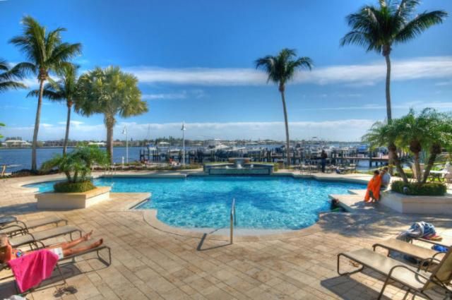 160 Yacht Club Way, Unit 210, Hypoluxo, FL 33462 Photo