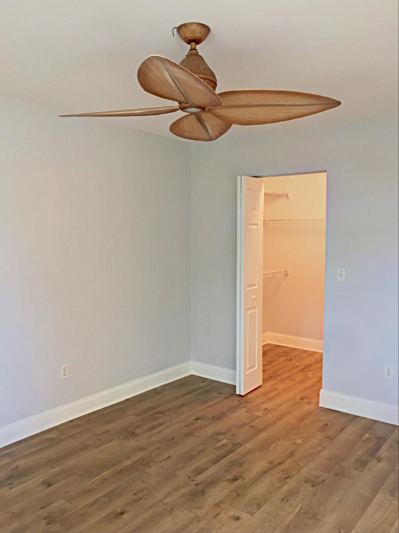 160 Yacht Club Way, Unit 210, Hypoluxo, FL 33462 Photo