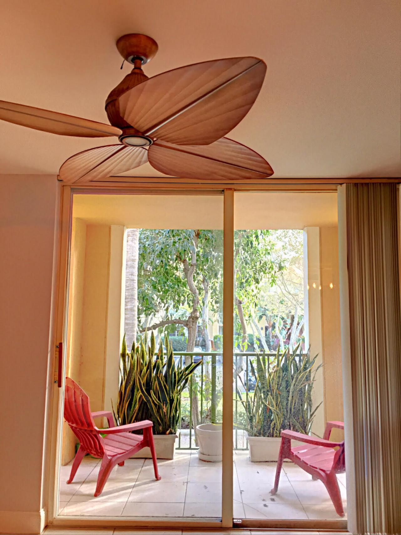 160 Yacht Club Way, Unit 210, Hypoluxo, FL 33462 Photo