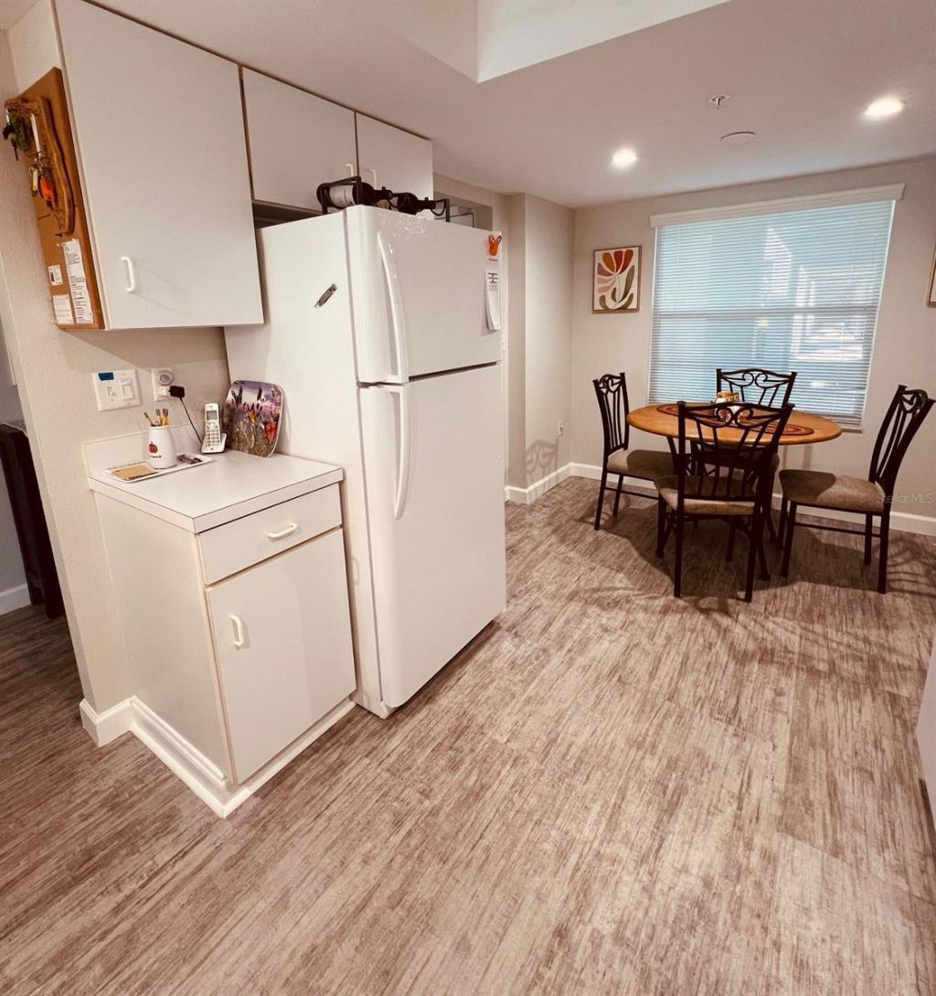 9300 Clubside Circle, Unit 1109, Sarasota, FL 34238 Photo