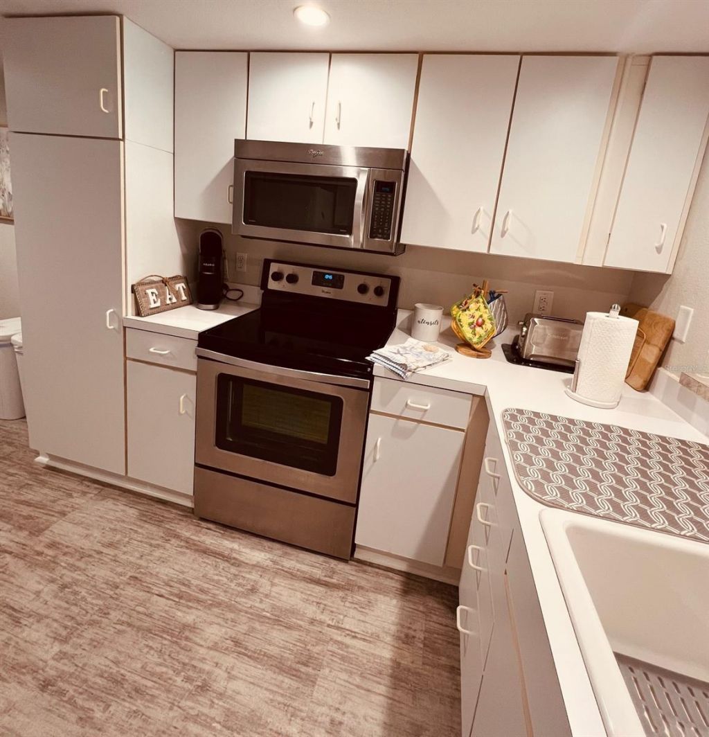 9300 Clubside Circle, Unit 1109, Sarasota, FL 34238 Photo