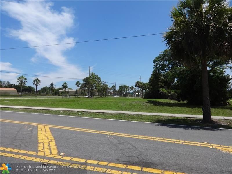 800 NW Dixie Hwy, Pompano Beach, FL 33060 Photo