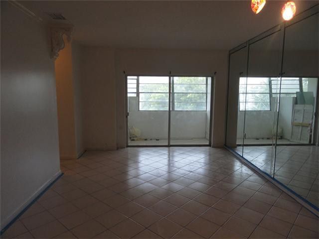 Please Call For Address, North Miami, FL 33181 Photo
