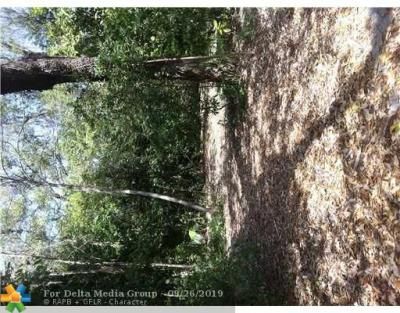 Please Call For Address, Lorida, FL 33857 Photo